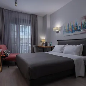 Galleries Elegant , סלוניקי יוון