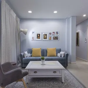 The Cute , סלוניקי יוון